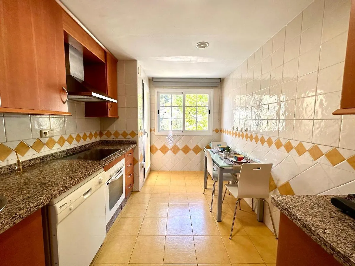 Moderno Apartamento Con Preciosas Vistas Al Mar En Urbanizacion Con Piscina - Rio Real 11 2G Marbella Spagna