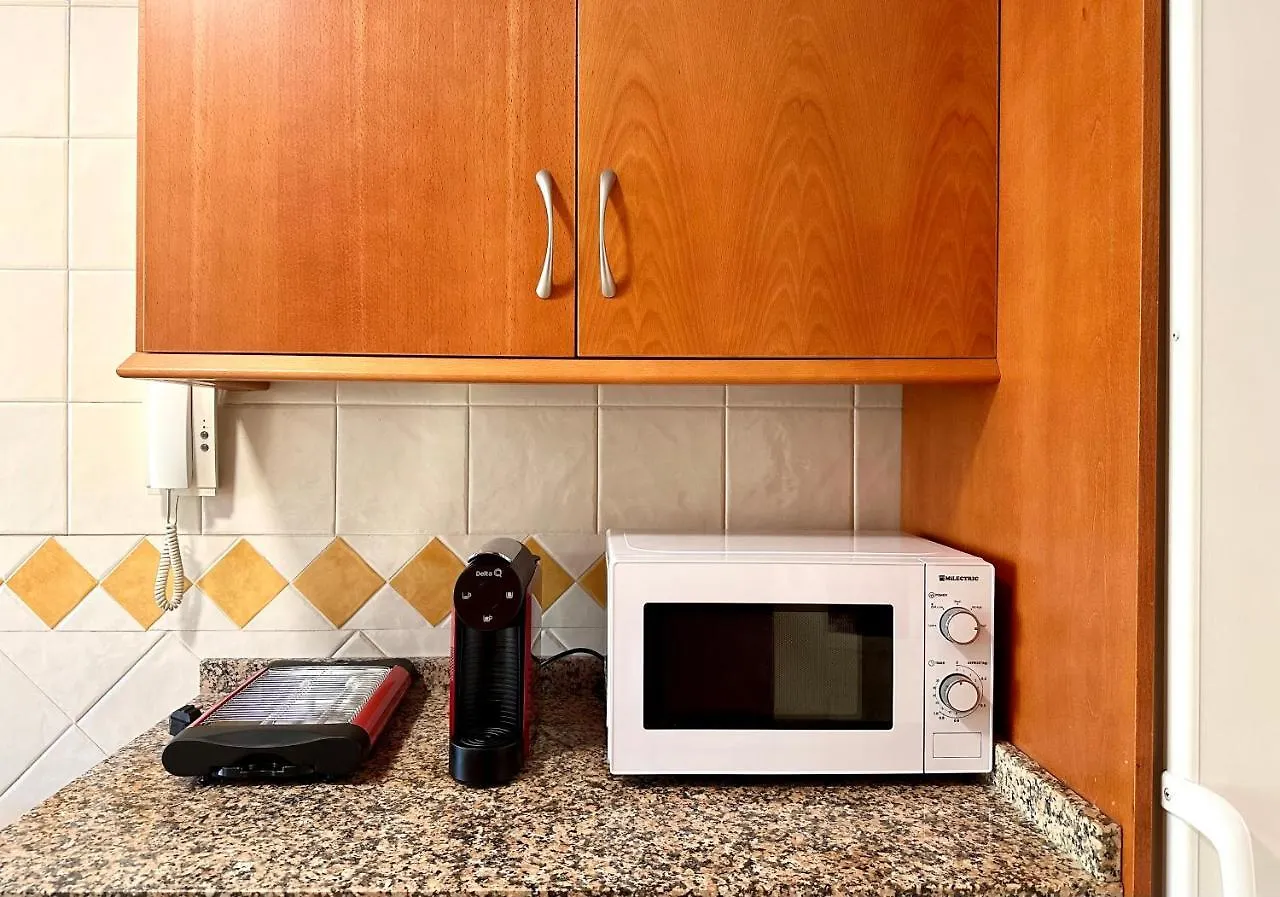 Appartamento Moderno Apartamento Con Preciosas Vistas Al Mar En Urbanizacion Con Piscina - Rio Real 11 2G Marbella