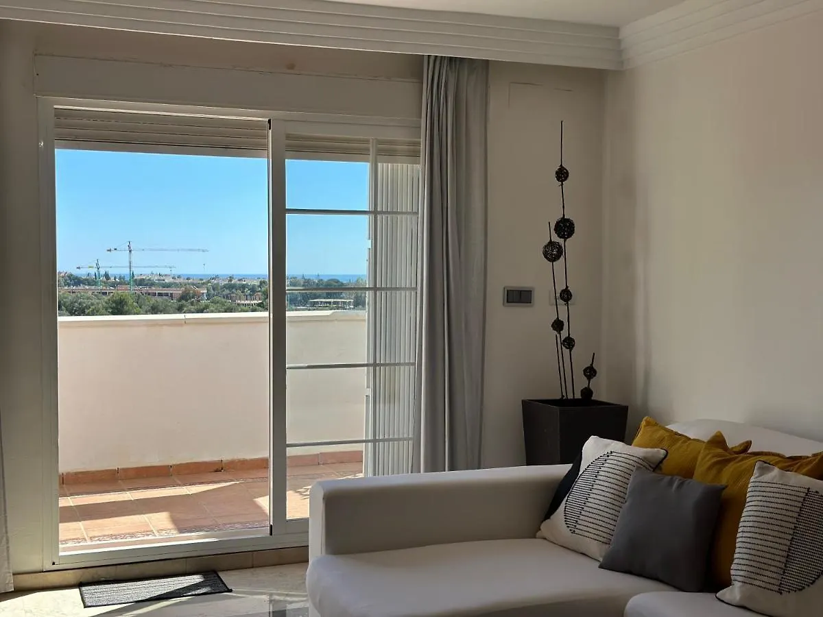 Moderno Apartamento Con Preciosas Vistas Al Mar En Urbanizacion Con Piscina - Rio Real 11 2G Marbella 0*,