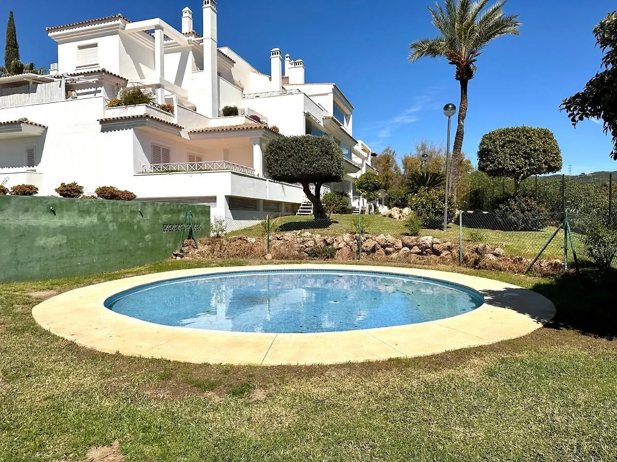 Apartment Moderno Apartamento Con Preciosas Vistas Al Mar En Urbanizacion Con Piscina - Rio Real 11 2G Marbella