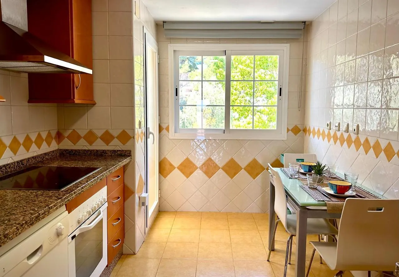Apartment Moderno Apartamento Con Preciosas Vistas Al Mar En Urbanizacion Con Piscina - Rio Real 11 2G Marbella